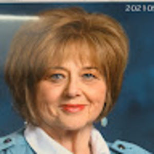 Meet your Posher, Deborah